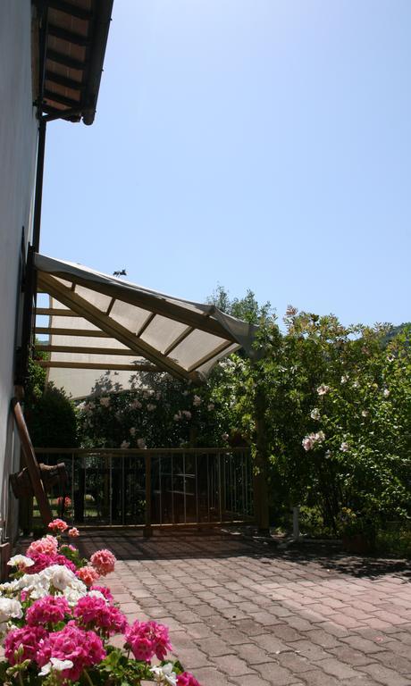 Maison d'hôtes Casale Le Due Querce à Ferentillo Extérieur photo