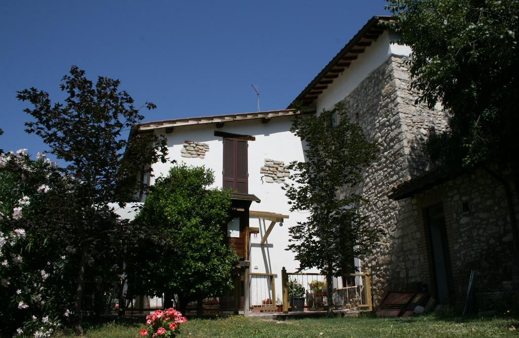 Maison d'hôtes Casale Le Due Querce à Ferentillo Extérieur photo